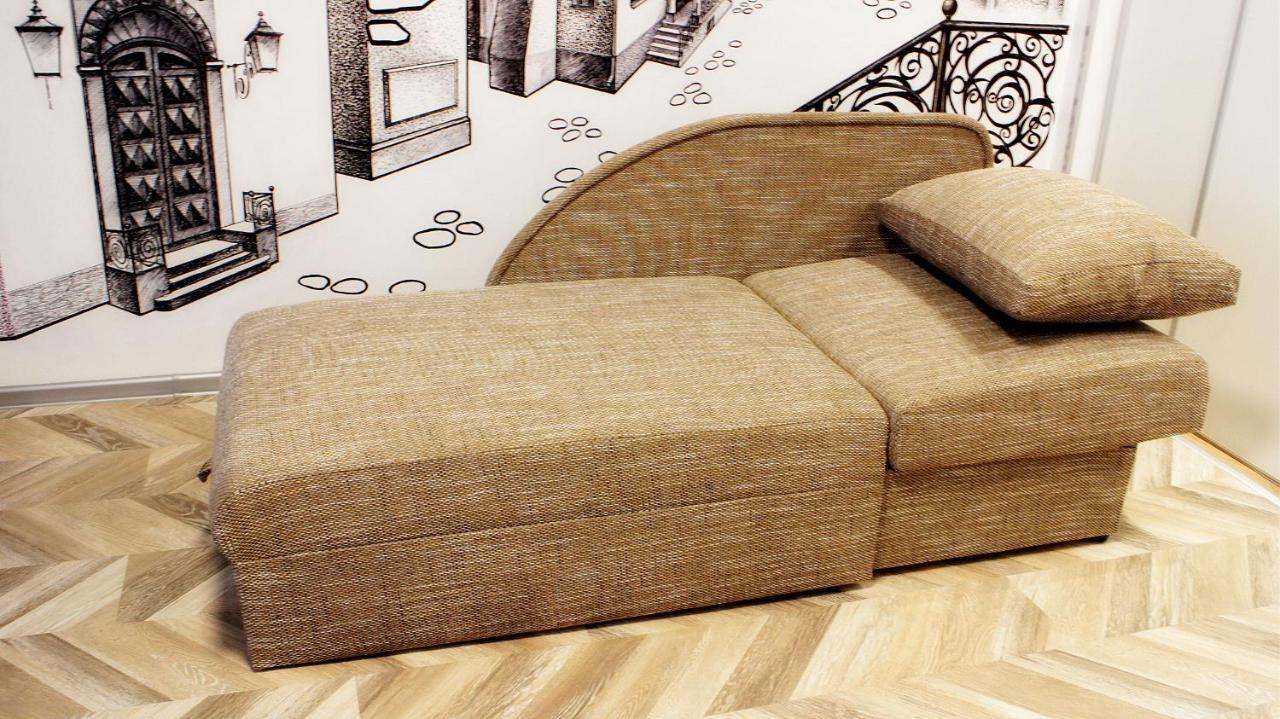 Stage Apartment
